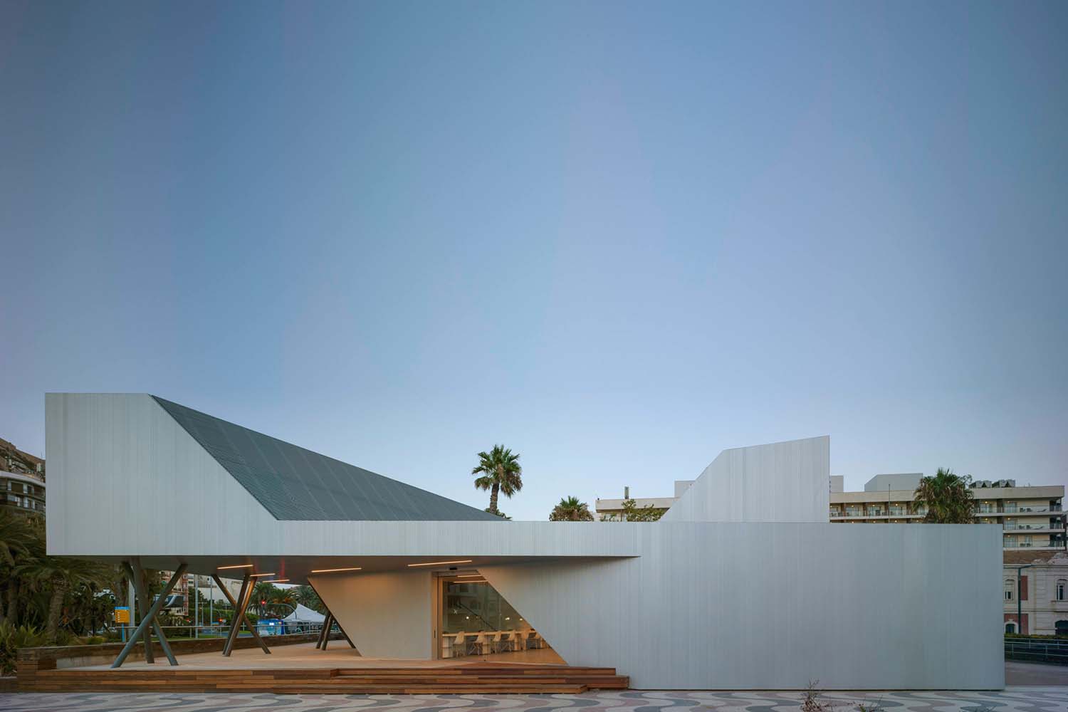 Nuevas oficinas de turismo de Alicante.